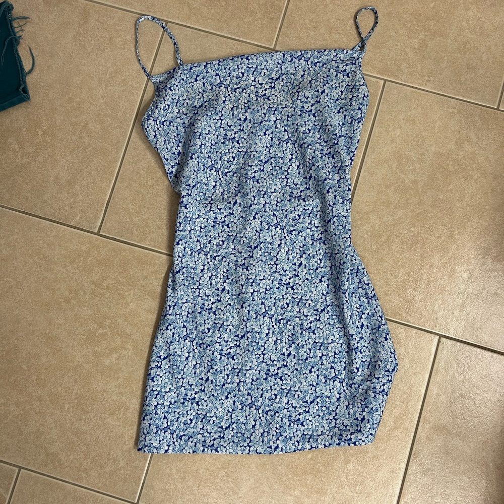 Princess Polly floral dresss